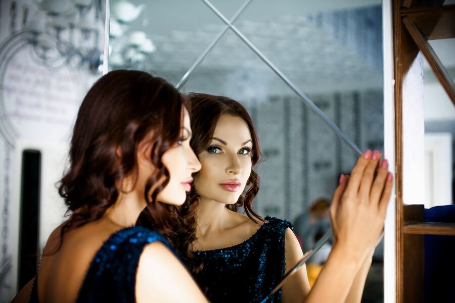 Эвелина Бледанс Эвелина Бледанс
