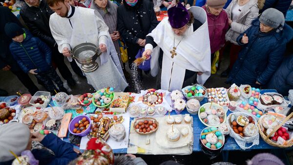 Священники рассказали, что можно и нельзя освящать на Пасху