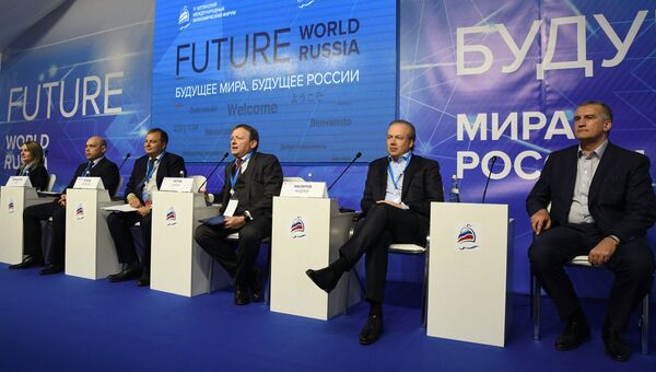 Эксперты в ходе ЯМЭФ отметили очень высокий инвестиционный потенциал Крыма. А Сергей Аксенов назвал приоритетные для региона проекты - по переработке сельхозпродукции, промышленному производству стройматериалов и рекреационному комплексу. Эксперты в ходе ЯМЭФ отметили очень высокий инвестиционный потенциал Крыма. А Сергей Аксенов назвал приоритетные для региона проекты - по переработке сельхозпродукции, промышленному производству стройматериалов и рекреационному комплексу.