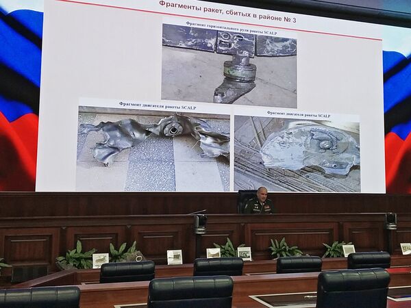 Начальник Главного оперативного управления Генштаба ВС генерал-полковник Сергей Рудской во время брифинга по ситуации в Сирии. 25 апреля 2018 Начальник Главного оперативного управления Генштаба ВС генерал-полковник Сергей Рудской во время брифинга по ситуации в Сирии. 25 апреля 2018
