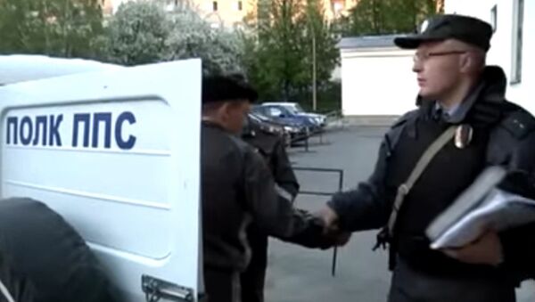 Задержание грабителя ломбарда Золотой слон сотрудниками ГУ МВД по Екатеринбургу Задержание грабителя ломбарда Золотой слон сотрудниками ГУ МВД по Екатеринбургу
