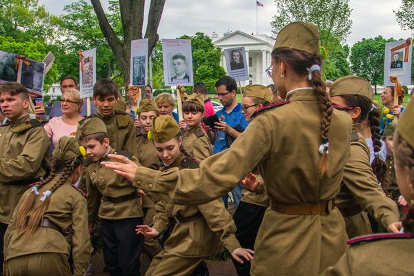 Участники акции Бессмертный полк в Вашингтоне. 5 мая 2018 Участники акции Бессмертный полк в Вашингтоне. 5 мая 2018