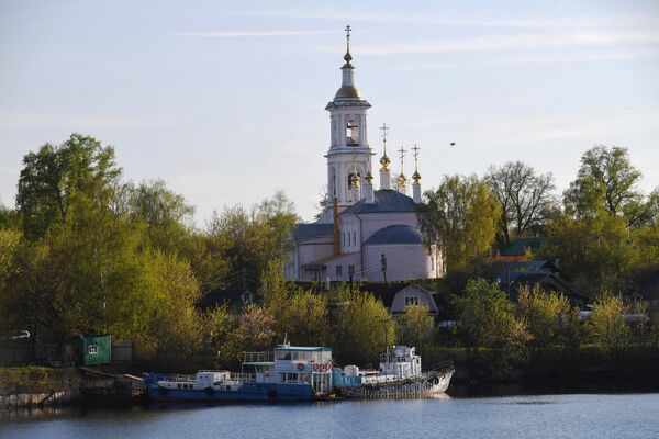 Храм Вознесения Господня в городе Кимры Тверской области Храм Вознесения Господня в городе Кимры Тверской области