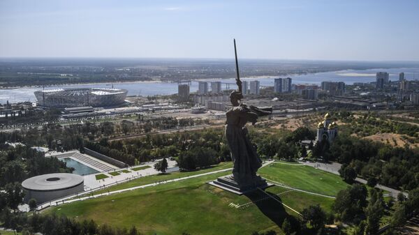 Монумент Родина-мать зовет! в Волгограде Монумент Родина-мать зовет! в Волгограде