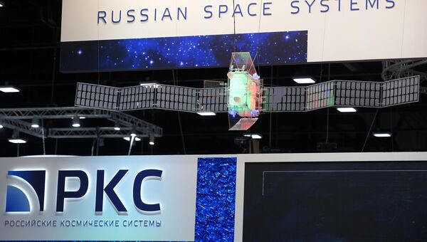 Стенд компании РКС (Российские космические системы) на Петербургском международном экономическом форуме. 26 мая 2018 Стенд компании РКС (Российские космические системы) на Петербургском международном экономическом форуме. 26 мая 2018