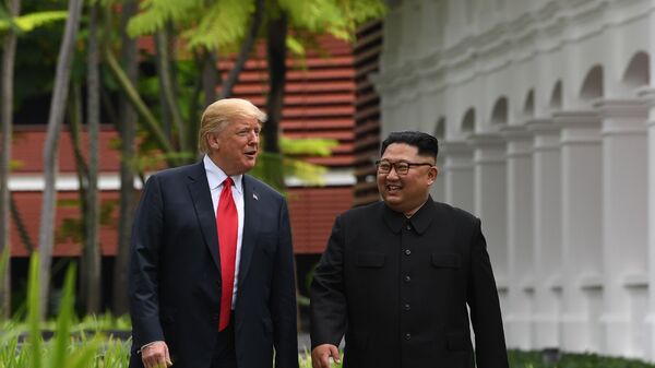 Президент США Дональд Трамп и лидер КНДР Ким Чен Ын Президент США Дональд Трамп и лидер КНДР Ким Чен Ын