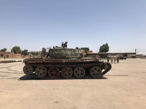 Боевики оставили в сирийской провинции Дераа тонны боеприпасов и оружия Боевики оставили в сирийской провинции Дераа тонны боеприпасов и оружия