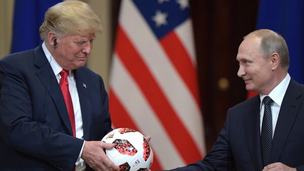 Президент РФ Владимир Путин и президент США Дональд Трамп Президент РФ Владимир Путин и президент США Дональд Трамп
