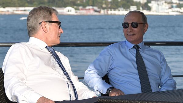 Президент РФ Владимир Путин и президент Финляндской Республики Саули Ниинисте во время морской прогулки на судне. 22 августа 2018 Президент РФ Владимир Путин и президент Финляндской Республики Саули Ниинисте во время морской прогулки на судне. 22 августа 2018