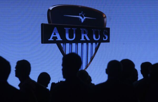 Журналисты на презентации автомобиля Aurus Senat на Московском международном автомобильном салоне 2018 Журналисты на презентации автомобиля Aurus Senat на Московском международном автомобильном салоне 2018