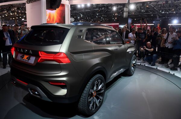 Автомобиль LADA 4x4 Vision на Московском международном автомобильном салоне 2018 Автомобиль LADA 4x4 Vision на Московском международном автомобильном салоне 2018