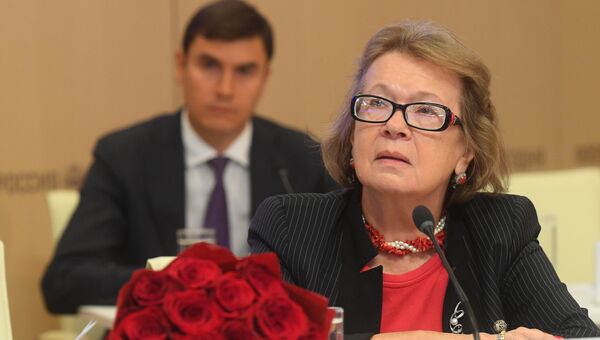 Сопредседатель Зиновьевского клуба МИА Россия сегодня Ольга Зиновьева во время пресс-конференции в Международном мультимедийном пресс-центре МИА Россия сегодня Сопредседатель Зиновьевского клуба МИА Россия сегодня Ольга Зиновьева во время пресс-конференции в Международном мультимедийном пресс-центре МИА Россия сегодня