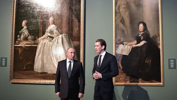 Президент РФ Владимир Путин и Федеральный канцлер Австрийской Республики Себастиан Курц. 3 октября 2018 Президент РФ Владимир Путин и Федеральный канцлер Австрийской Республики Себастиан Курц. 3 октября 2018