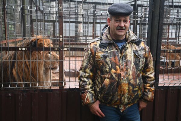 Лев Бонифаций и управляющий Арвидас Яблонскис Лев Бонифаций и управляющий Арвидас Яблонскис