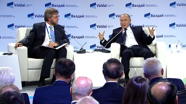 Путин: если будем укреплять пещерный национализм, развалим страну Путин: если будем укреплять пещерный национализм, развалим страну