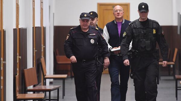 Бывший вице-премьер Крыма Виталий Нахлупин в Басманном суде Москвы. 18 октября 2018 Бывший вице-премьер Крыма Виталий Нахлупин в Басманном суде Москвы. 18 октября 2018