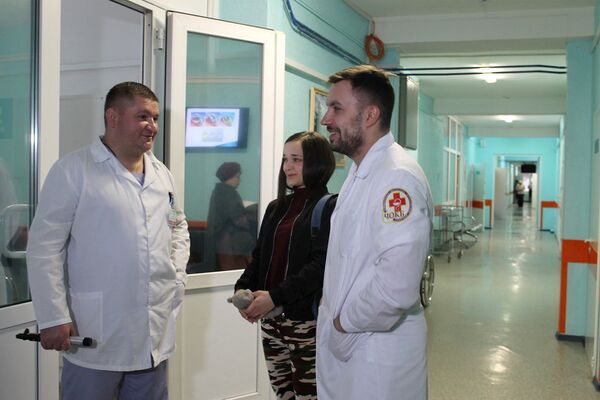 Офтальмохирурги вернули зрение 23-летней жительнице Чебаркуля Офтальмохирурги вернули зрение 23-летней жительнице Чебаркуля