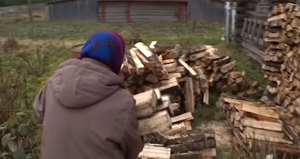 Пенсионерка Валентина Вячеславова из Вологодской области Пенсионерка Валентина Вячеславова из Вологодской области