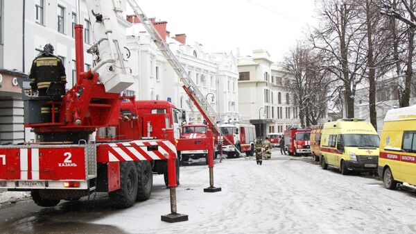 Пожарные машины на улице Казани Пожарные машины на улице Казани