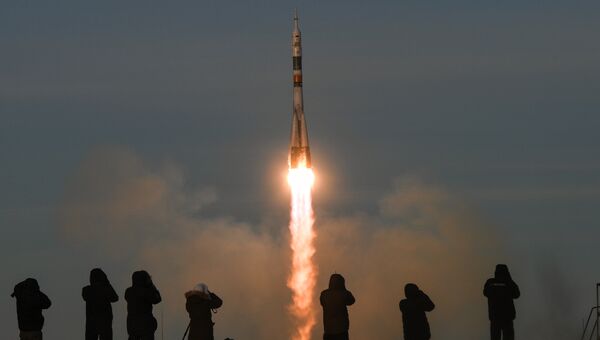 Старт ракеты-носителя Союз-ФГ с пилотируемым кораблем Союз МС-11. 3 декабря 2018 Старт ракеты-носителя Союз-ФГ с пилотируемым кораблем Союз МС-11. 3 декабря 2018