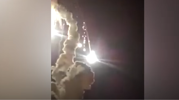 Неудачный пуск ракеты С-300 с полигона Капустин Яр Неудачный пуск ракеты С-300 с полигона Капустин Яр