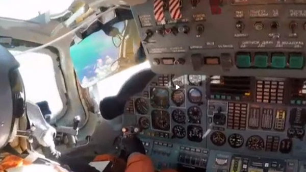 Опубликовано видео полетов Ту-160 над Карибским морем Опубликовано видео полетов Ту-160 над Карибским морем