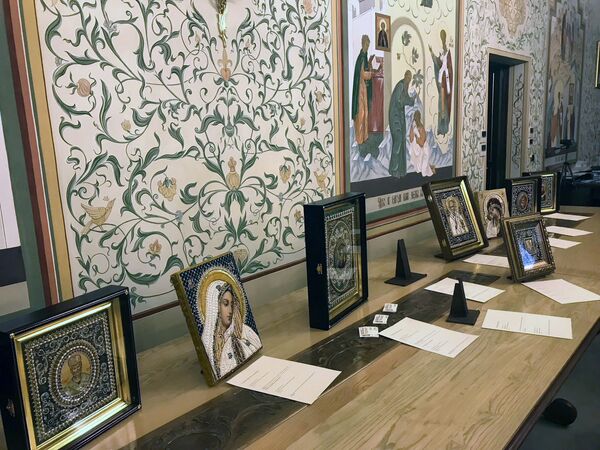 Выставка российских шитых икон в дни празднования Николая Чудотворца в Бари, Италия Выставка российских шитых икон в дни празднования Николая Чудотворца в Бари, Италия
