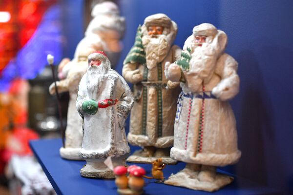 Выставка Старый добрый Новый год в музее Победы Выставка Старый добрый Новый год в музее Победы