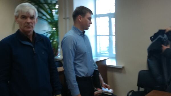 Экс-начальник убойного отдела по Правобережному округу УМВД России по Иркутску, подполковник полиции Сергей Тарасов Сергей Тарасов (слева) и экс-оперуполномоченный Максим Круговой (справа) Экс-начальник убойного отдела по Правобережному округу УМВД России по Иркутску, подполковник полиции Сергей Тарасов Сергей Тарасов (слева) и экс-оперуполномоченный Максим Круговой (справа)