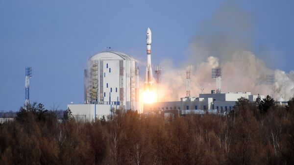 Пуск ракеты «Союз-2.1а» с космодрома «Восточный» Пуск ракеты «Союз-2.1а» с космодрома «Восточный»