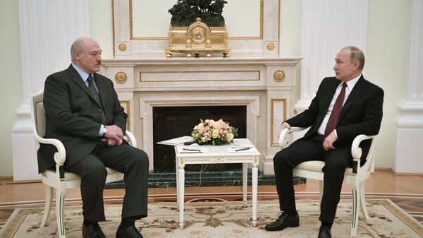 Президент РФ Владимир Путин и президент Белоруссии Александр Лукашенко во время встречи. 29 декабря 2018 Президент РФ Владимир Путин и президент Белоруссии Александр Лукашенко во время встречи. 29 декабря 2018