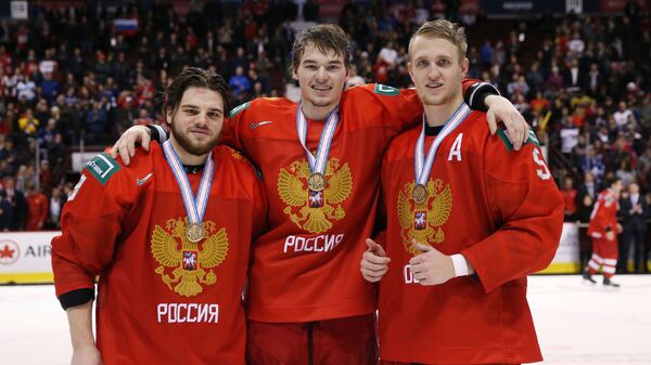Савелий Ольшанский, Александр Алексеев и Дмитрий Саморуков (слева направо) Савелий Ольшанский, Александр Алексеев и Дмитрий Саморуков (слева направо)