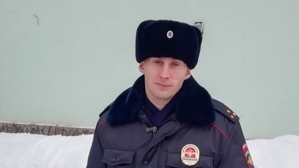 Старший лейтенант полиции Павел Зотов Старший лейтенант полиции Павел Зотов
