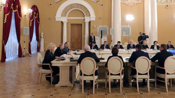 Президент РФ Владимир Путин на заседании попечительского совета МГУ имени М.В. Ломоносова Президент РФ Владимир Путин на заседании попечительского совета МГУ имени М.В. Ломоносова