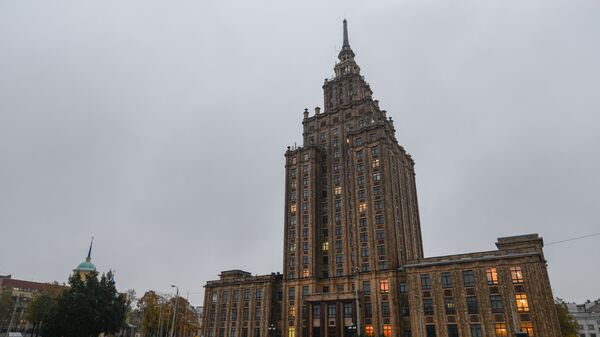 Здание Латвийской академии наук в Риге Здание Латвийской академии наук в Риге