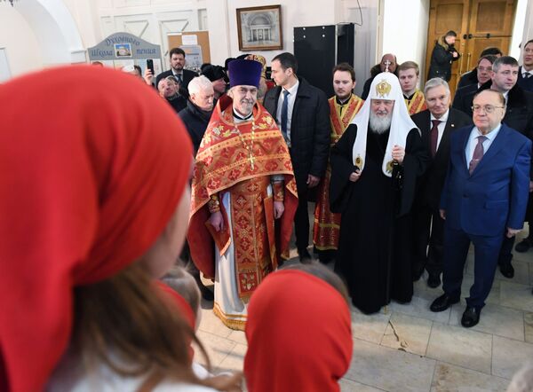 Патриарх Московский и всея Руси Кирилл и ректор МГУ М. В. Ломоносова Виктор Садовничий перед началом Божественной литургии в домовом храме святой мученицы Татианы. 25 января 2019 Патриарх Московский и всея Руси Кирилл и ректор МГУ М. В. Ломоносова Виктор Садовничий перед началом Божественной литургии в домовом храме святой мученицы Татианы. 25 января 2019