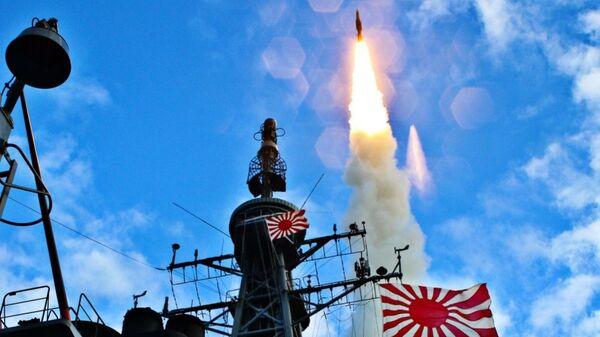 Запуск американской ракеты SM-3 с японского линкора Кирисима. 2010 год Запуск американской ракеты SM-3 с японского линкора Кирисима. 2010 год
