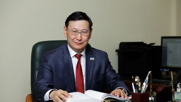 Министр образования Якутии Владимир Егоров Министр образования Якутии Владимир Егоров
