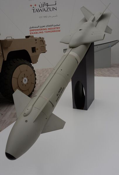 Авиабомба с комплектом наведения Al Tariq разработки Tаwаzun Dynаmics-Dеnel на международной выставке вооружений IDEX-2019 в Абу-Даби Авиабомба с комплектом наведения Al Tariq разработки Tаwаzun Dynаmics-Dеnel на международной выставке вооружений IDEX-2019 в Абу-Даби