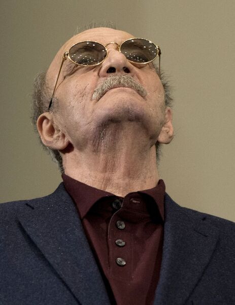 Режиссер Георгий Данелия Режиссер Георгий Данелия