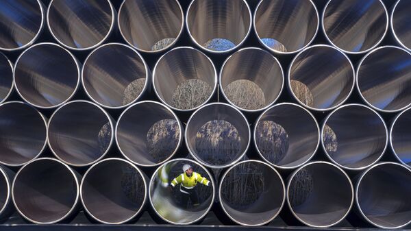 Трубы для строительства газопровода Nord Stream 2 в немецком Заснице Трубы для строительства газопровода Nord Stream 2 в немецком Заснице