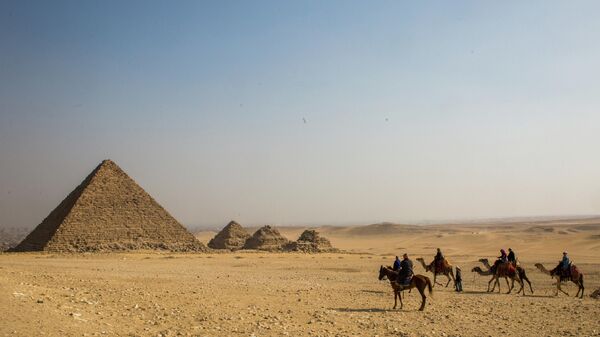 В Египте туристам запретили выезжать за пределы курортов 
