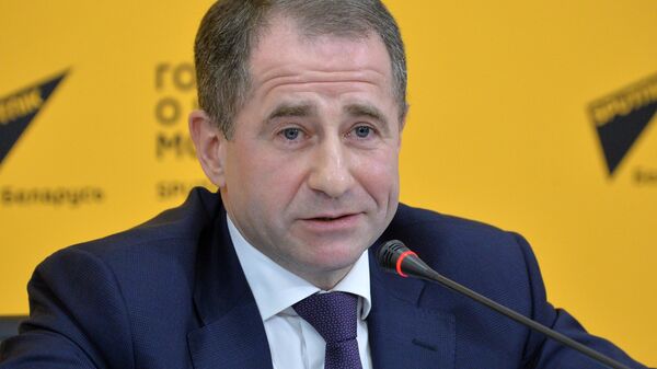 Посол России в Белоруссии Михаил Бабич на пресс-конференции в Минске Посол России в Белоруссии Михаил Бабич на пресс-конференции в Минске