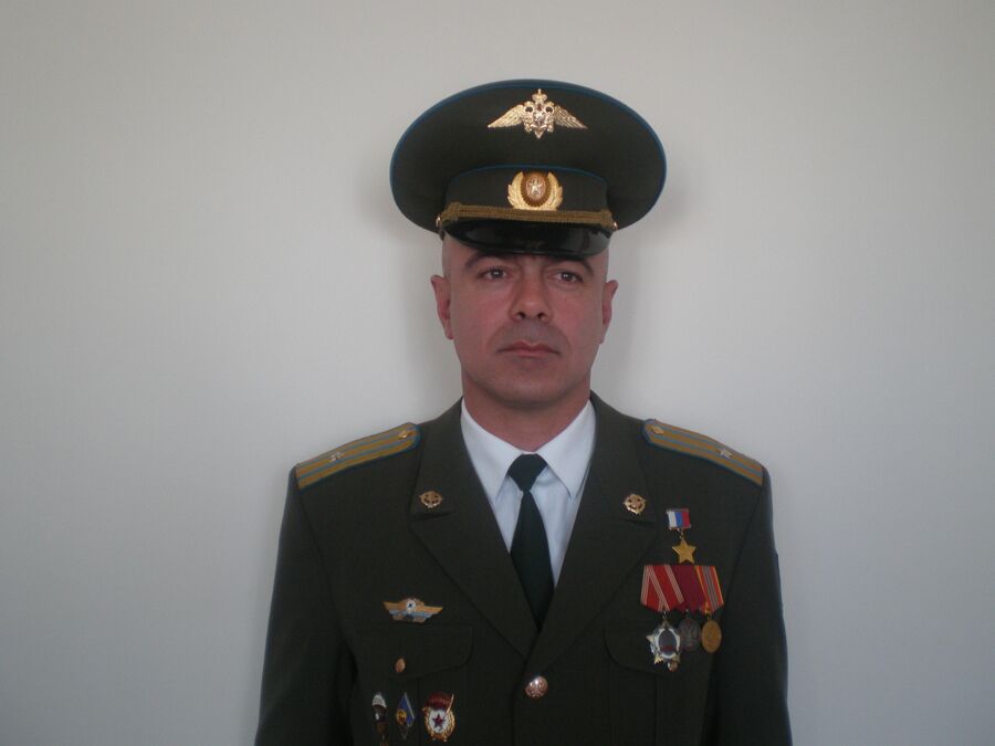 Герой России Эдуард Цеев Герой России Эдуард Цеев