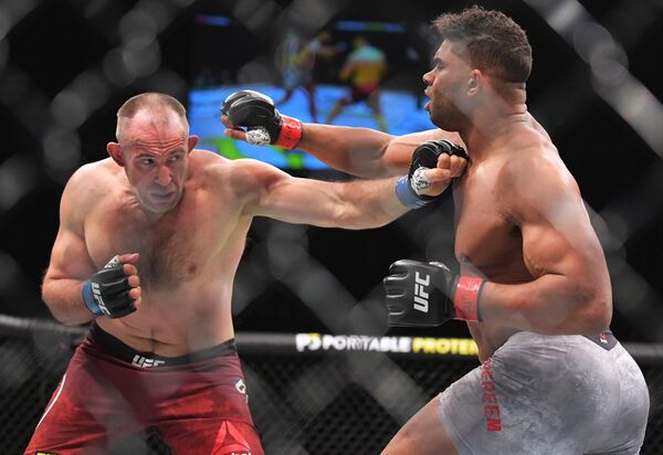 UFC Fight Night в Санкт-Петербурге UFC Fight Night в Санкт-Петербурге