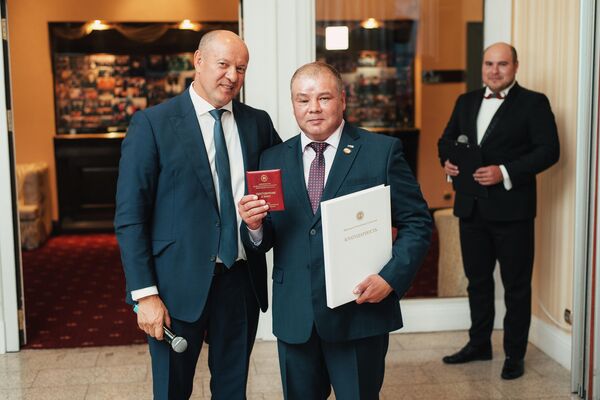 Ильдар Нугманов (справа) и Халил Шайхутдинов Ильдар Нугманов (справа) и Халил Шайхутдинов