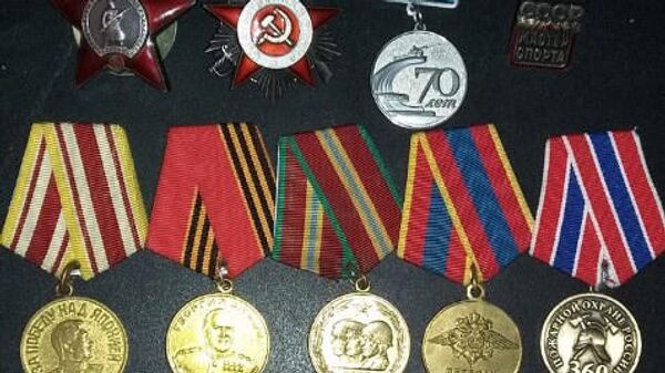 Ордена и медали, найденные на несанкционированной свалке на Сахалине
