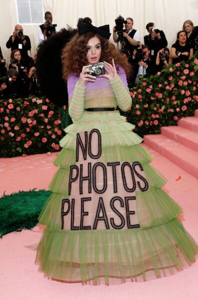 Актриса Хейли Стайнфелд на благотворительном балу Института костюма Met Gala 2019 в Нью-Йорке Актриса Хейли Стайнфелд на благотворительном балу Института костюма Met Gala 2019 в Нью-Йорке