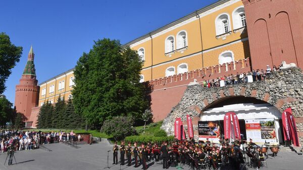 Открытие программы «Военные оркестры в парках» Открытие программы «Военные оркестры в парках»