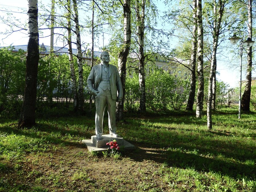 Парк СССР. Тутаев Парк СССР. Тутаев